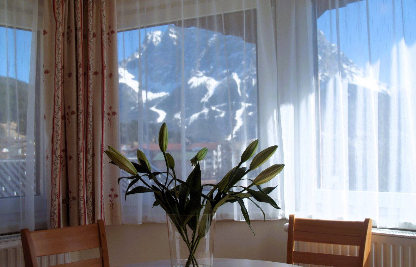 ercker_2_mit_zugspitzblick_deluxe.jpg ercker_2_mit_zugspitzblick_deluxe.jpg